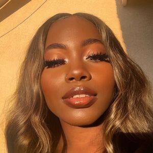 Meet your Posher, Quiana